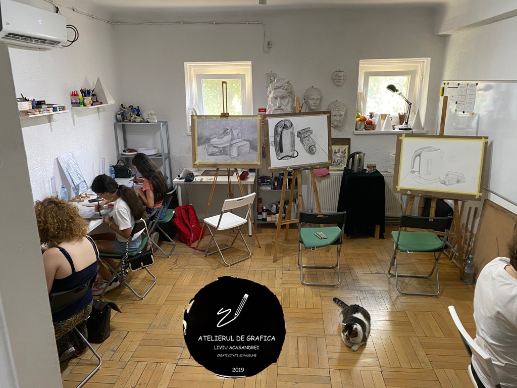Atmosfera placuta la Atelierul de Grafica Liviu Acasandrei